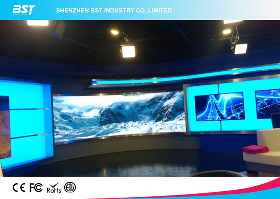 P5mm Indoor Curved Tampilan layar LED, SMD2121 layar penuh warna dipimpin untuk stasiun TV