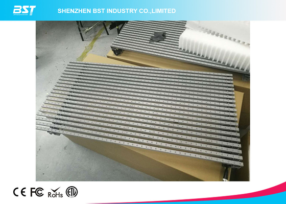 Fleksibel transparan LED tirai 10000 titik Per Sqm 1920hz Untuk mal belanja