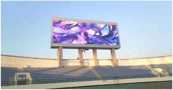 Full Color Outdoor Advertising LED Display Ultra Thin Lightweight Mudah Dipasang Untuk Iklan Dinamis