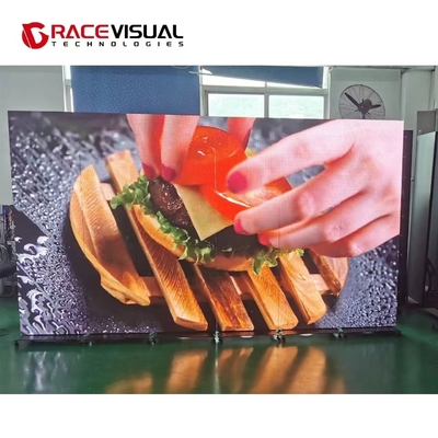 3840hz Tingkat refresh tinggi Berat cahaya Indoor Full Color LED Poster Screen 48kg/piece Dengan Roda Totem
