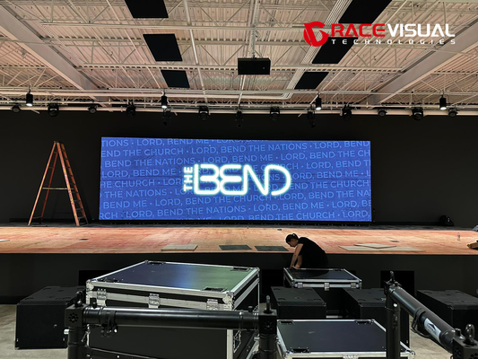 Panel 500x500mm CCC/CE Certified LED Video Wall 28W 160° sudut pandang Konfigurasi kustom Sistem Auto-Lock